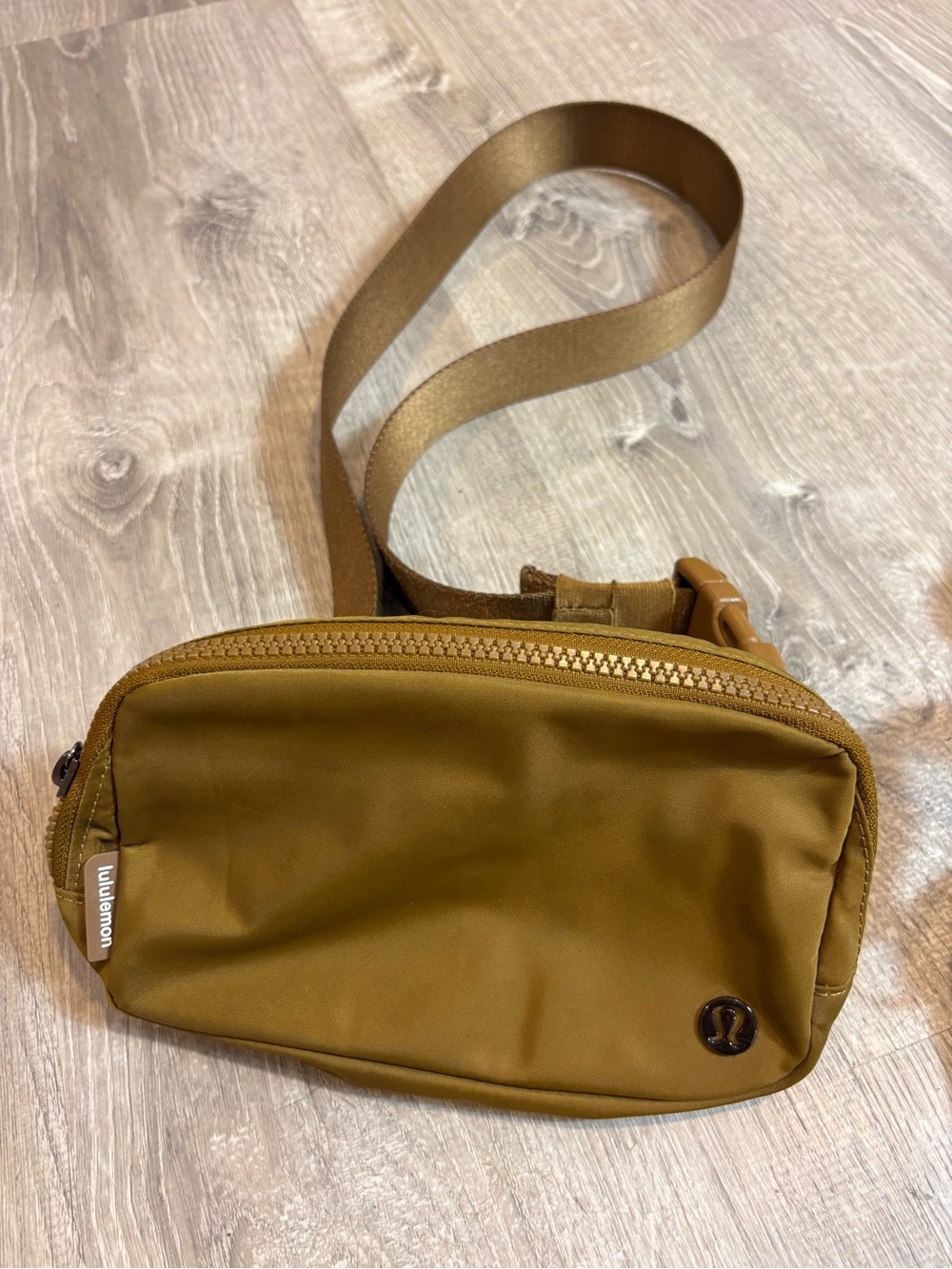 Lululemon Olive-Brown Waist Pack